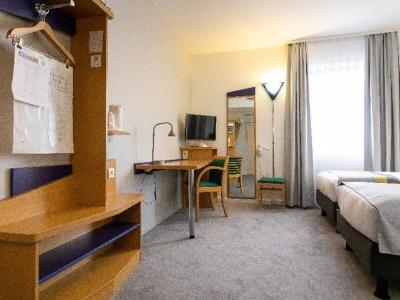 Hotel Holiday Inn Express Arras - Bild 4