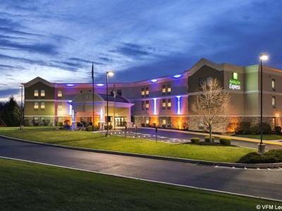Hotel Holiday Inn Express Harrisburg NE - Bild 2