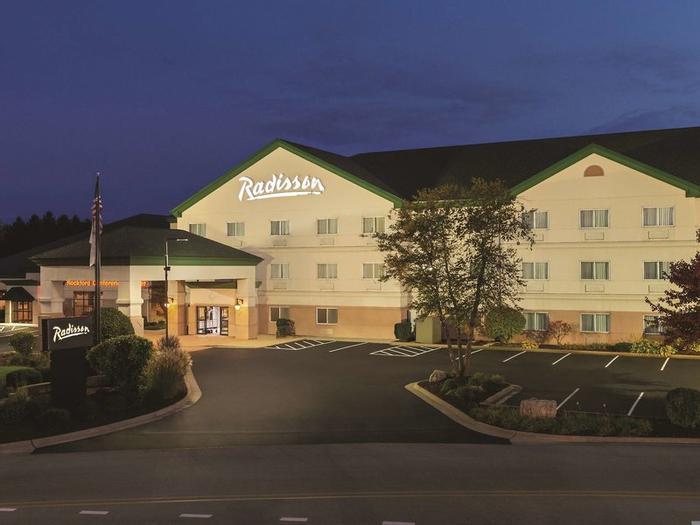 Radisson Hotel & Conference Center Rockford - Bild 1
