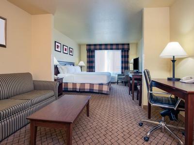 Hotel Holiday Inn Express & Suites El Dorado - Bild 4