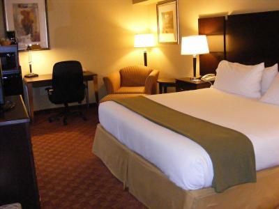 Hotel Holiday Inn Express & Suites Muskogee - Bild 4
