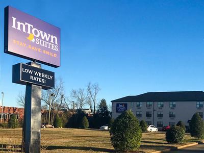 Hotel InTown Suites Extended Stay Murfreesboro TN – Old Fort Pkwy - Bild 2