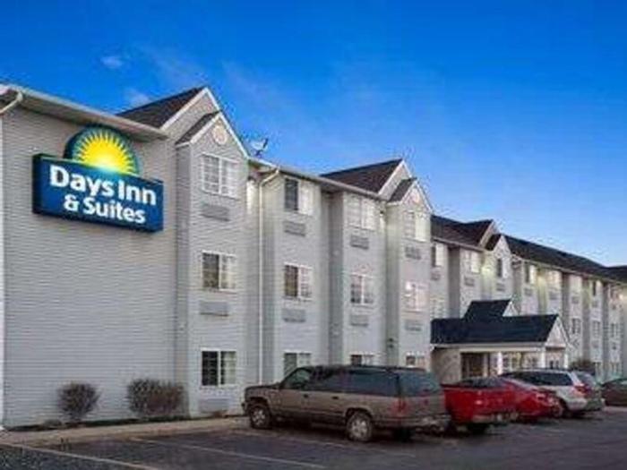 Days Inn & Suites by Wyndham Lafayette IN - Bild 1