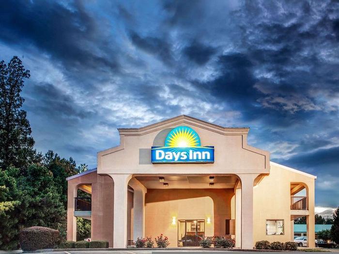 Hotel Days Inn by Wyndham Kennesaw - Bild 1