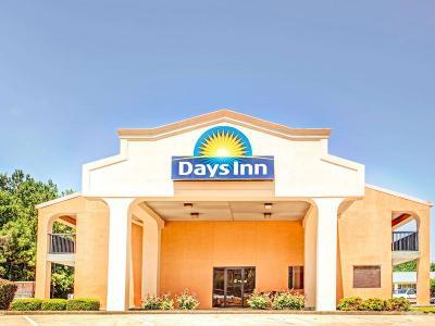 Hotel Days Inn by Wyndham Kennesaw - Bild 2