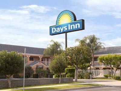 Hotel Days Inn by Wyndham Whittier Los Angeles - Bild 2