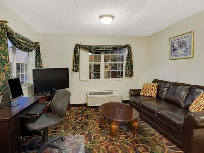 Hotel Microtel Inn & Suites by Wyndham Murfreesboro - Bild 3