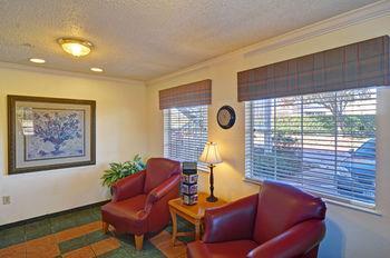 Hotel InTown Suites Extended Stay Lewisville TX - East Corporate Drive - Bild 5