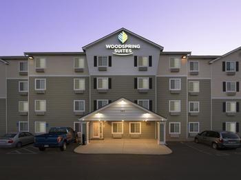 Hotel WoodSpring Suites Topeka - Bild 2