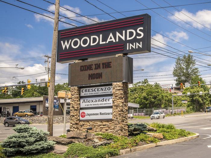 The Woodlands Inn, Ascend Hotel Collection - Bild 1