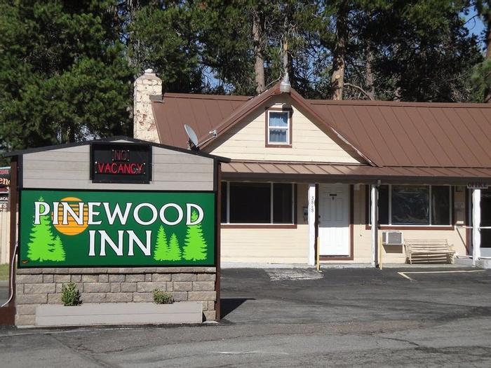 Hotel Pinewood Inn South Lake Tahoe - Bild 1