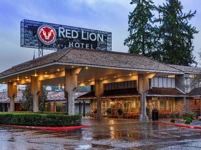 Red Lion Hotel Bellevue - Bild 1