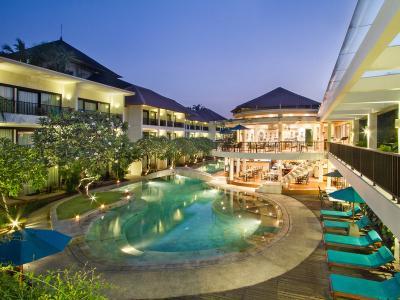 Hotel Away Bali Legian Camakila - Bild 4