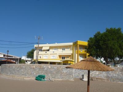 Sandy Beach Hotel - Bild 5