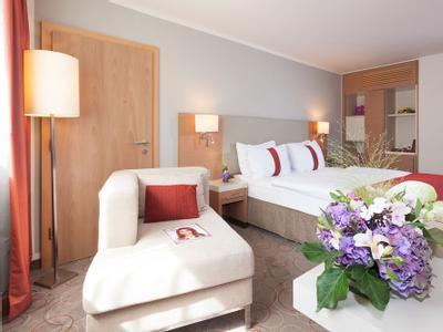 Fourside Hotel & Suites Vienna - Bild 2
