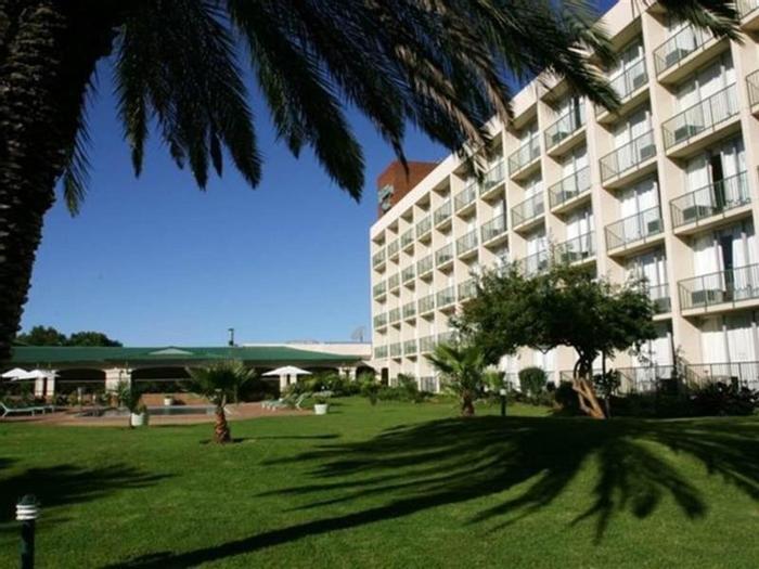 Hotel Holiday Inn Bulawayo - Bild 1