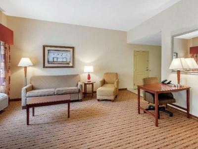 Hotel Hampton Inn & Suites Arcata - Bild 3