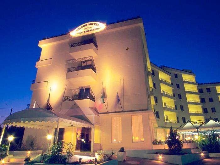 Hotel NH Caltagirone Villa San Mauro - Bild 1