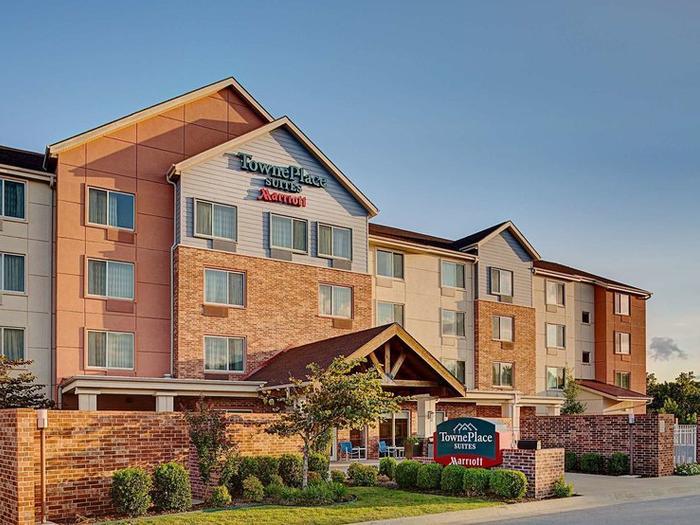 Hotel TownePlace Suites Fayetteville North/Springdale - Bild 1