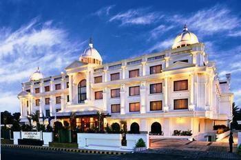 Hotel Fortune JP Palace - Bild 1