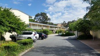 Hotel Canberra Short Term and Holiday Accommodation - Bild 2