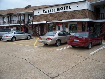 Hotel Rustic Motel Rolla - Bild 2