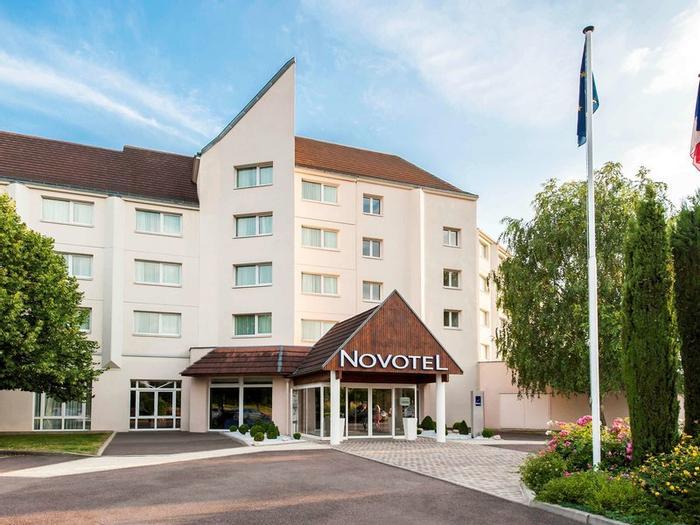 Hotel Novotel Beaune - Bild 1