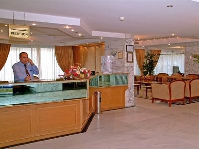 Hotel Ambassador Suites - Bild 5