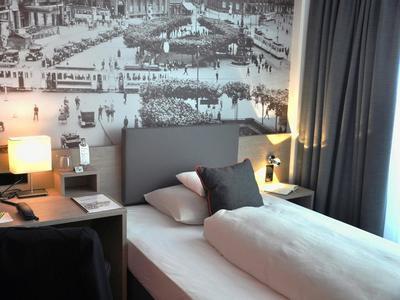 Living Hotel Frankfurt - Bild 5