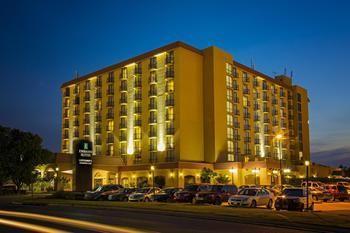 Hotel Embassy Suites Tulsa I-44 - Bild 4