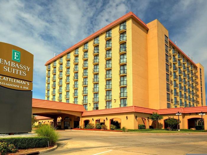 Hotel Embassy Suites Tulsa I-44 - Bild 1