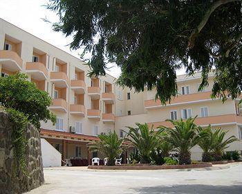 Hotel Domus Beach Castelsardo - Bild 1