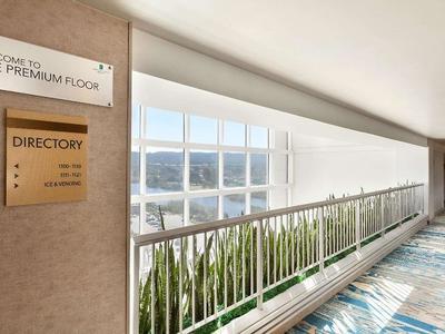 Hotel Embassy Suites Monterey Bay Seaside - Bild 2