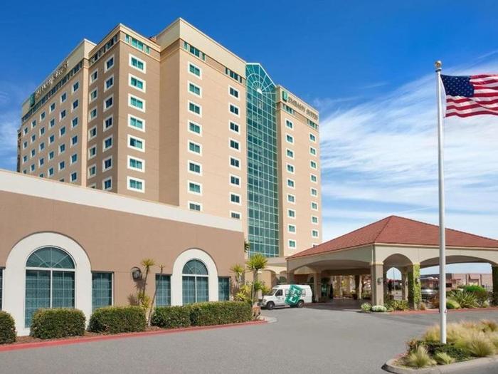 Hotel Embassy Suites Monterey Bay Seaside - Bild 1