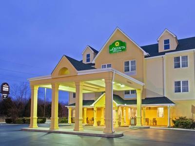 Hotel La Quinta Inn & Suites by Wyndham Lebanon - Bild 2