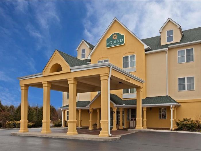 Hotel La Quinta Inn & Suites by Wyndham Lebanon - Bild 1
