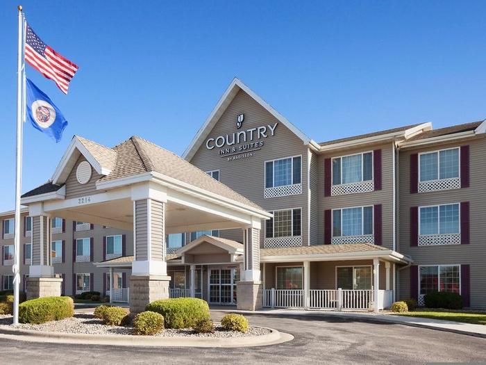 Hotel Country Inn & Suites by Radisson, Albert Lea, MN - Bild 1