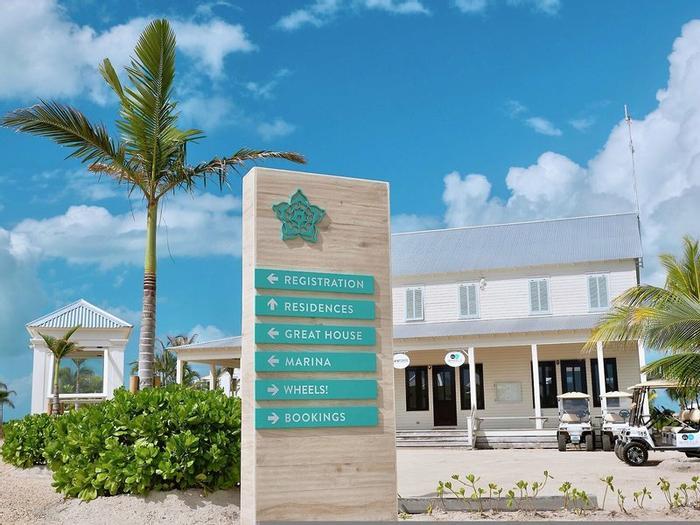 Mahogany Bay Resort & Beach Club, Curio Collection by Hilton - Bild 1