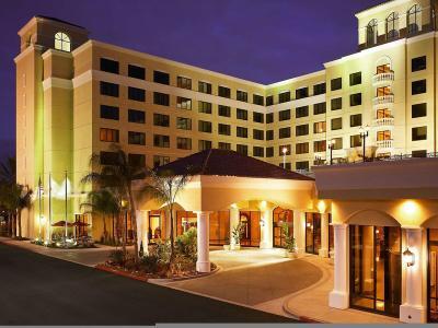 DoubleTree Suites by Hilton Hotel Anaheim Resort - Convention Center - Bild 2