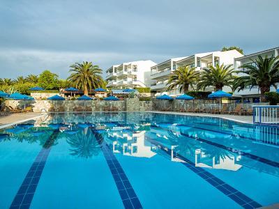 Xenios Port Marina Hotel - Bild 2