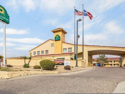 Hotel La Quinta Inn by Wyndham El Paso Cielo Vista - Bild 3