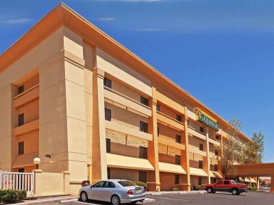 Hotel La Quinta Inn & Suites El Paso West Bartlett - Bild 2
