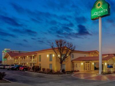 Hotel Baymont by Wyndham Abilene - Bild 4