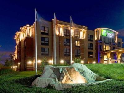 Hotel Holiday Inn Express & Suites Riverport - Bild 4