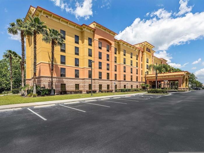 Hotel Hampton Inn & Suites Orlando-South Lake Buena Vista - Bild 1