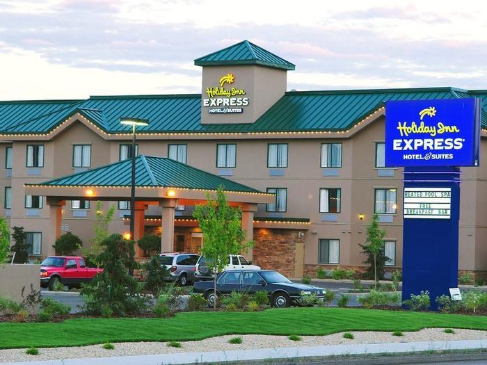 Hotel Holiday Inn Express & Suites Vernon - Bild 1