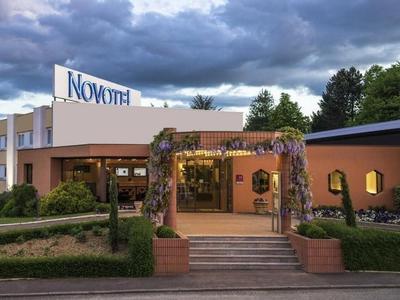 Novotel Mâcon North Highway du Soleil Hotel - Bild 2