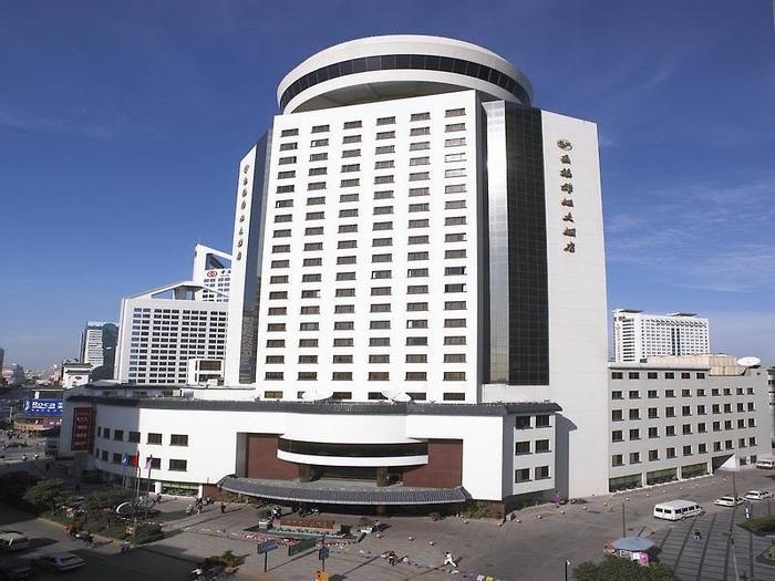 Hotel Wanda Yi - Bild 1