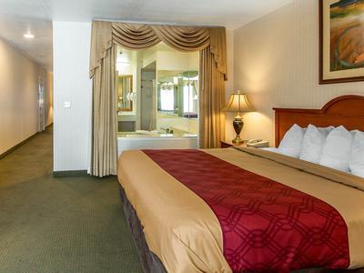 Hotel Econo Lodge Inn & Suites - Bild 3