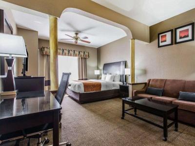 Hotel Comfort Suites Bakersfield - Bild 4